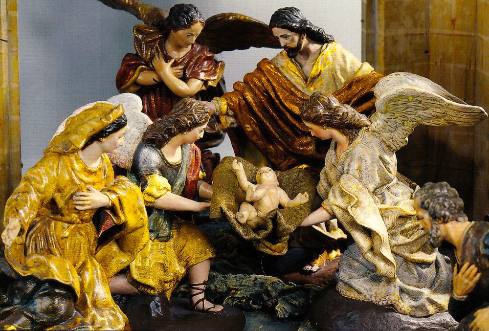 Desde grada Murcianistas queremos desear una feliz navidad al murcianismo pasional a la manera más murciana posible: 
con un belén de Salzillo de la mano del maestro artesano murciano 
Manuel Nicolás Almansa.
De nuestras tradiciones, nace nuestra identidad. 
¡FELIZ NAVIDAD!🎄🔴⚪