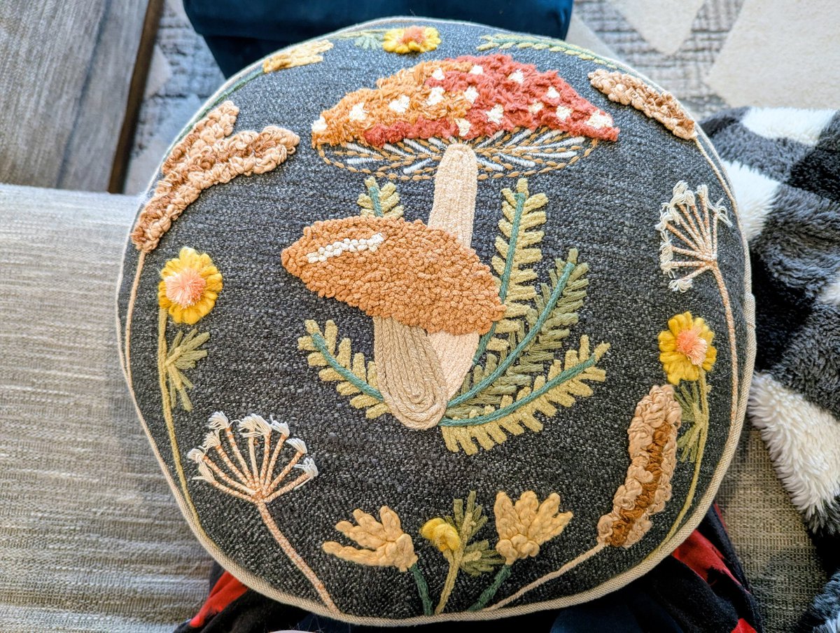 Skari 🦌🌙 Vtuber tweet media