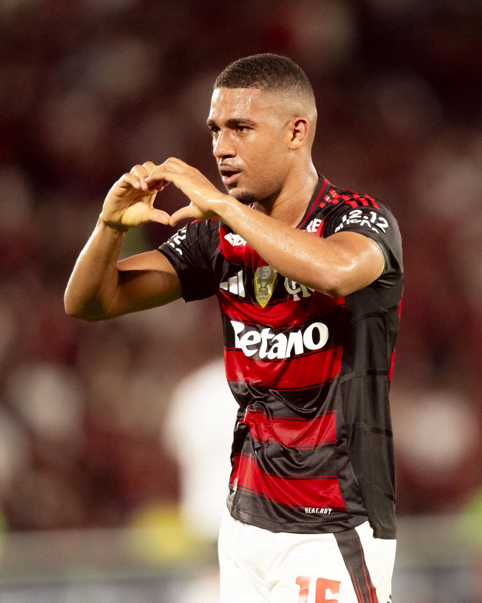 Flamengo aposta em protagonismo de Samuel Lino em 2026.

Maior contratação da história do clube (R$ 195 milhões), o atacante sofreu críticas por conta da oscilação, após ter um início promissor e depois passar por um jejum de 14 jogos sem marcar.

Dentro do clube, pelos treinos e