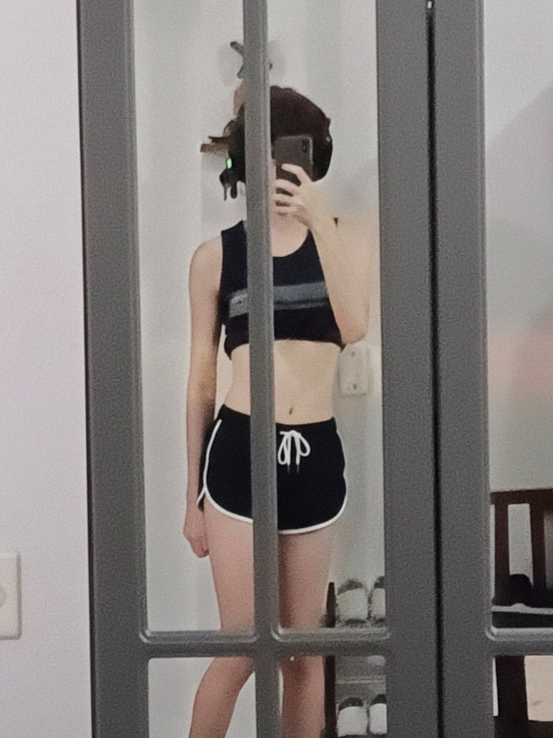 SPEEDINGAB's tweet image. cuz im built like this