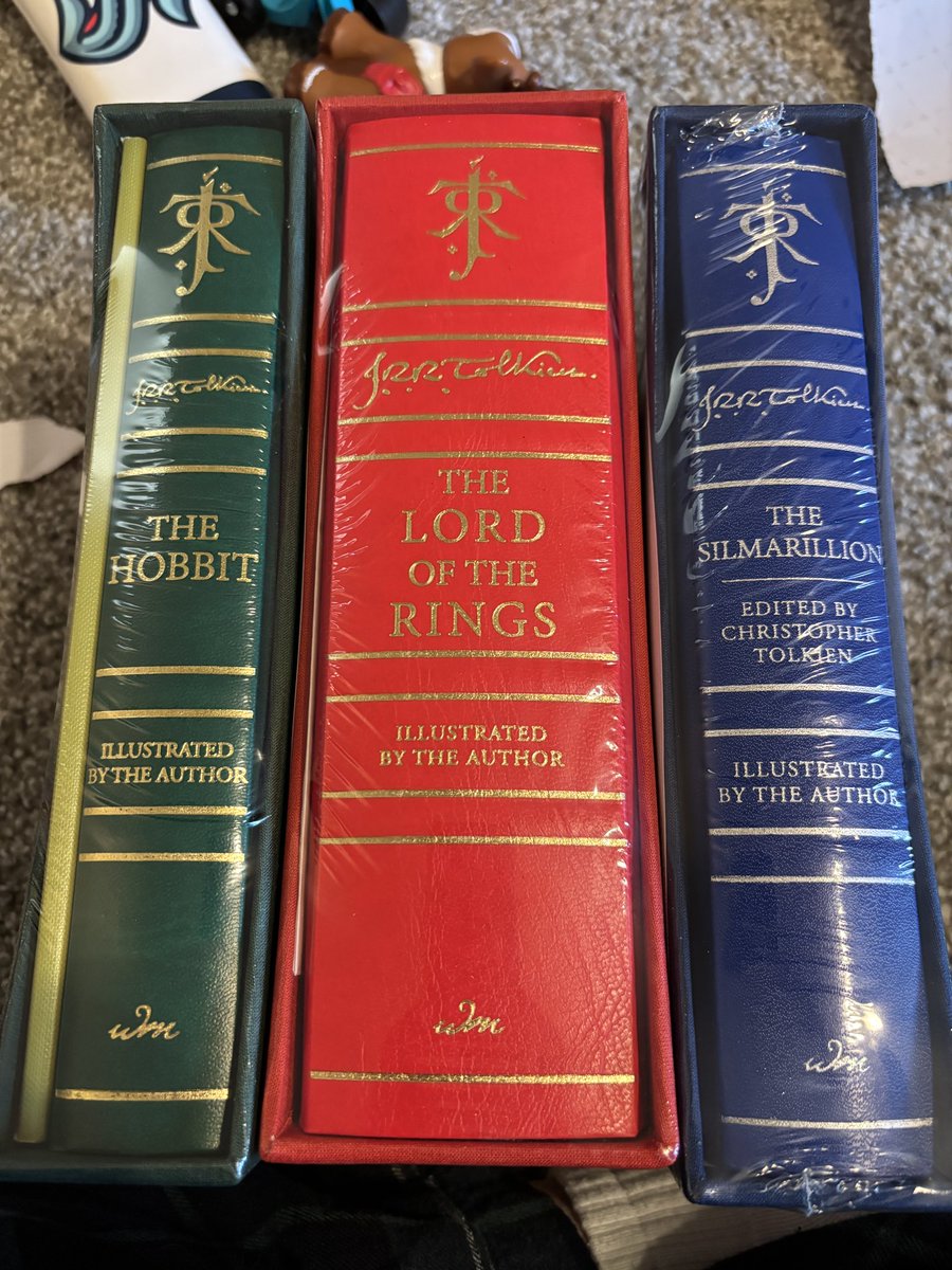 kylie 💍 tweet media