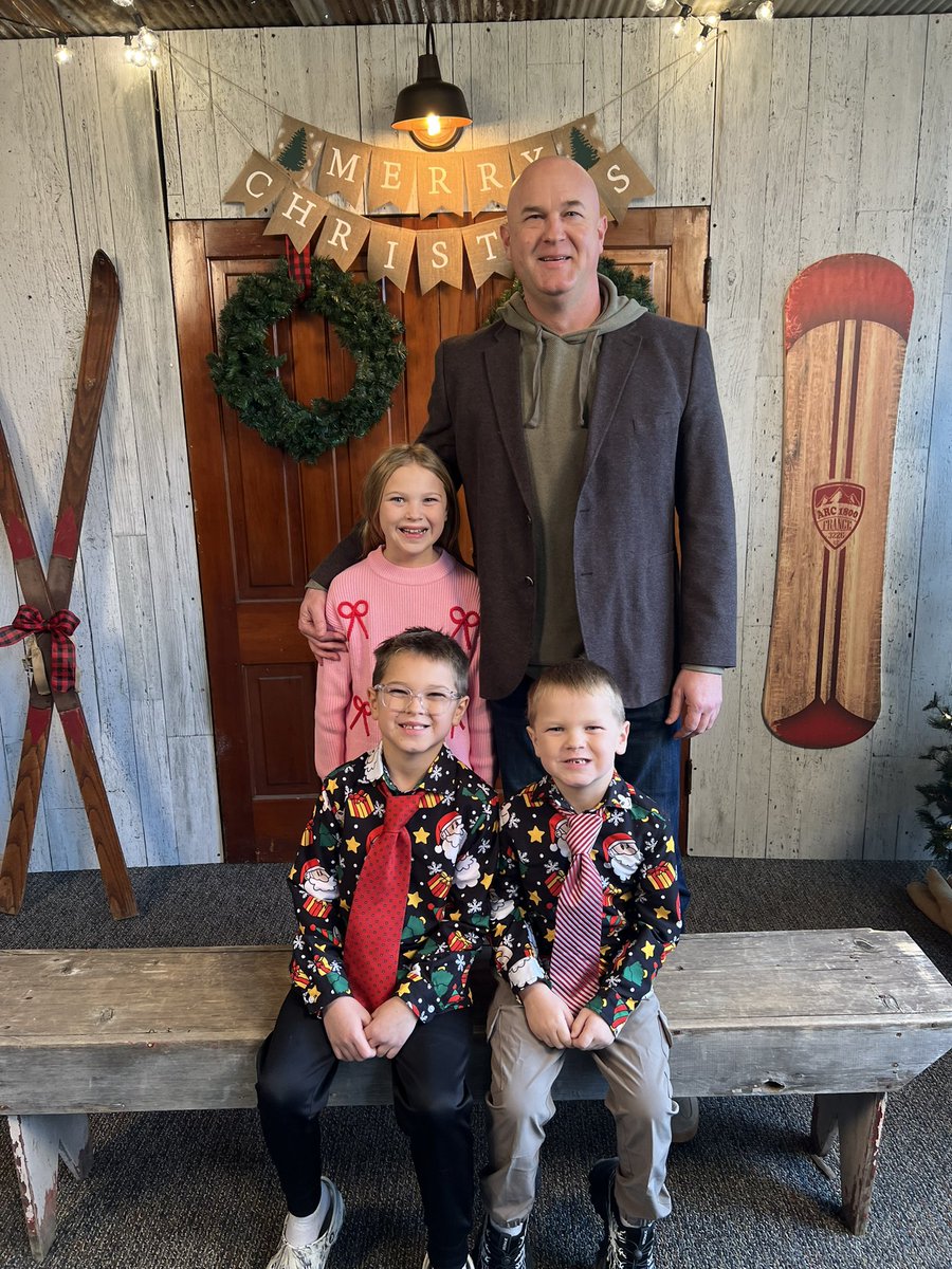 Jake__Mueller's tweet image. Merry Christmas!