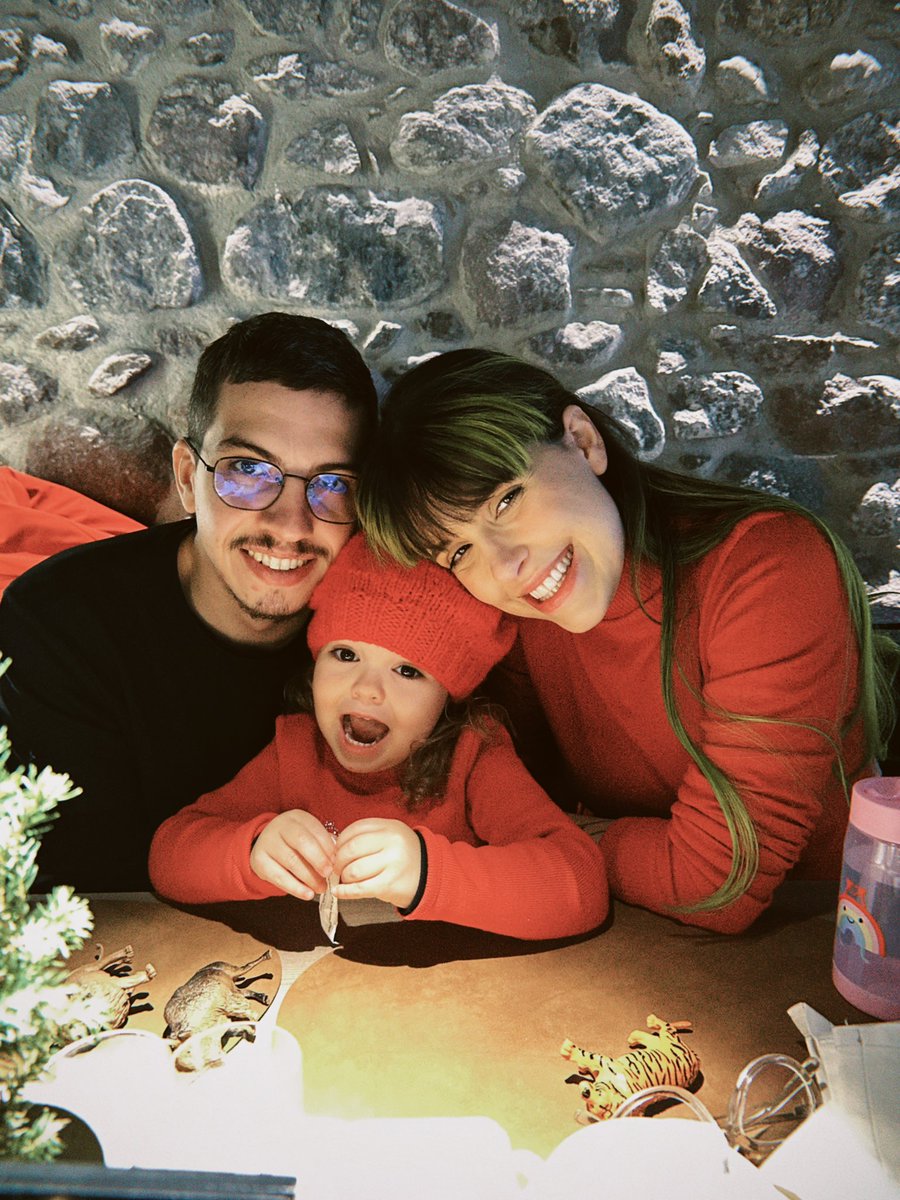 funBABE 💛 tweet media