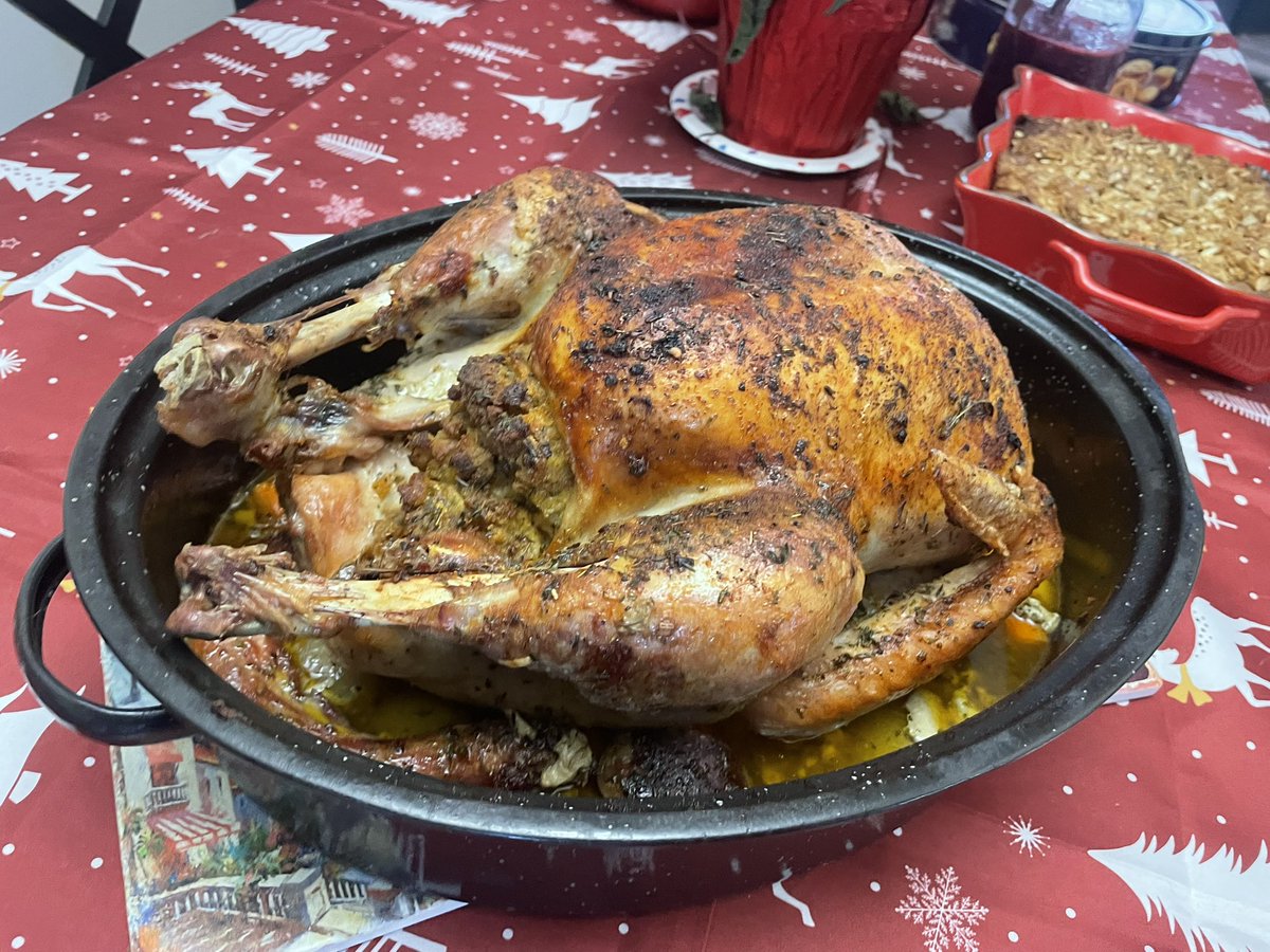RaeSunshine25's tweet image. Christmas is a busy day for this momma. 

Tomorrow I will rest. lol 

#MadeFromScratch #ChristmasDinner #Christmas2025 #MadeWithLove