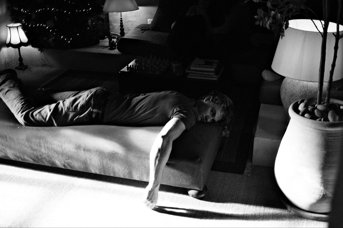 usaps's tweet image. DAY25
251225
X-H2SVOIGTLÄNDER 27MMULTRON
ONLYFRGMT BW RECIPESETUP LOCKED
STRAIGHT OUT OF CAMERANO EDITS
FRAGMENT STYLE.FRGMT x HIROSHI RECIPE RUNNING NAKED ON THE SENSOR
FUCKED-UP B&amp;amp;W MOMENTS
APHOTOEVERY DAY IN DEC.
#FRGMT31
#FUJIFILMXH2S
#VOIGTLANDER27MM
#FRGMTBW
#FUJIFILM
#BNW