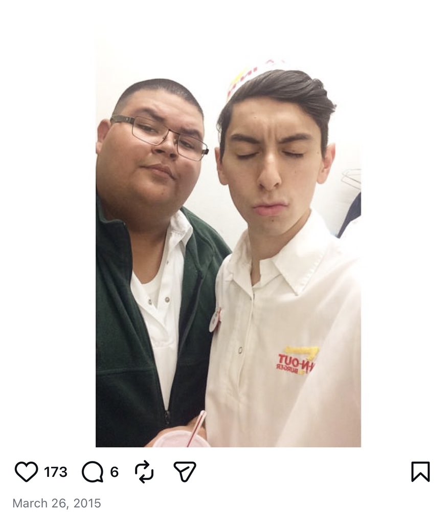 awgesus's tweet photo. @Rap No way he was 14 working at in n out https://t.co/32K47TQLcI