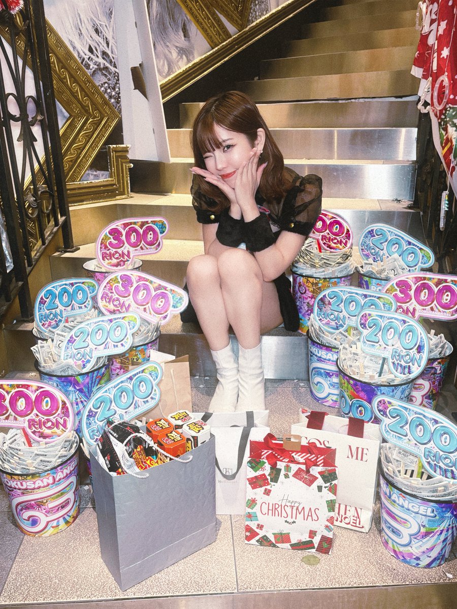 63Angel(旧バーレスク東京)もも ポートレート サイン付 63Angel(旧バーレスク東京)もも ポートレート サイン付 バーレスク東京