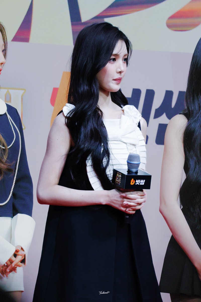 Icebread0412's tweet image. 251225 YUHA

🎀

#Hearts2Hearts  #YUHA
#하츠투하츠 #유하