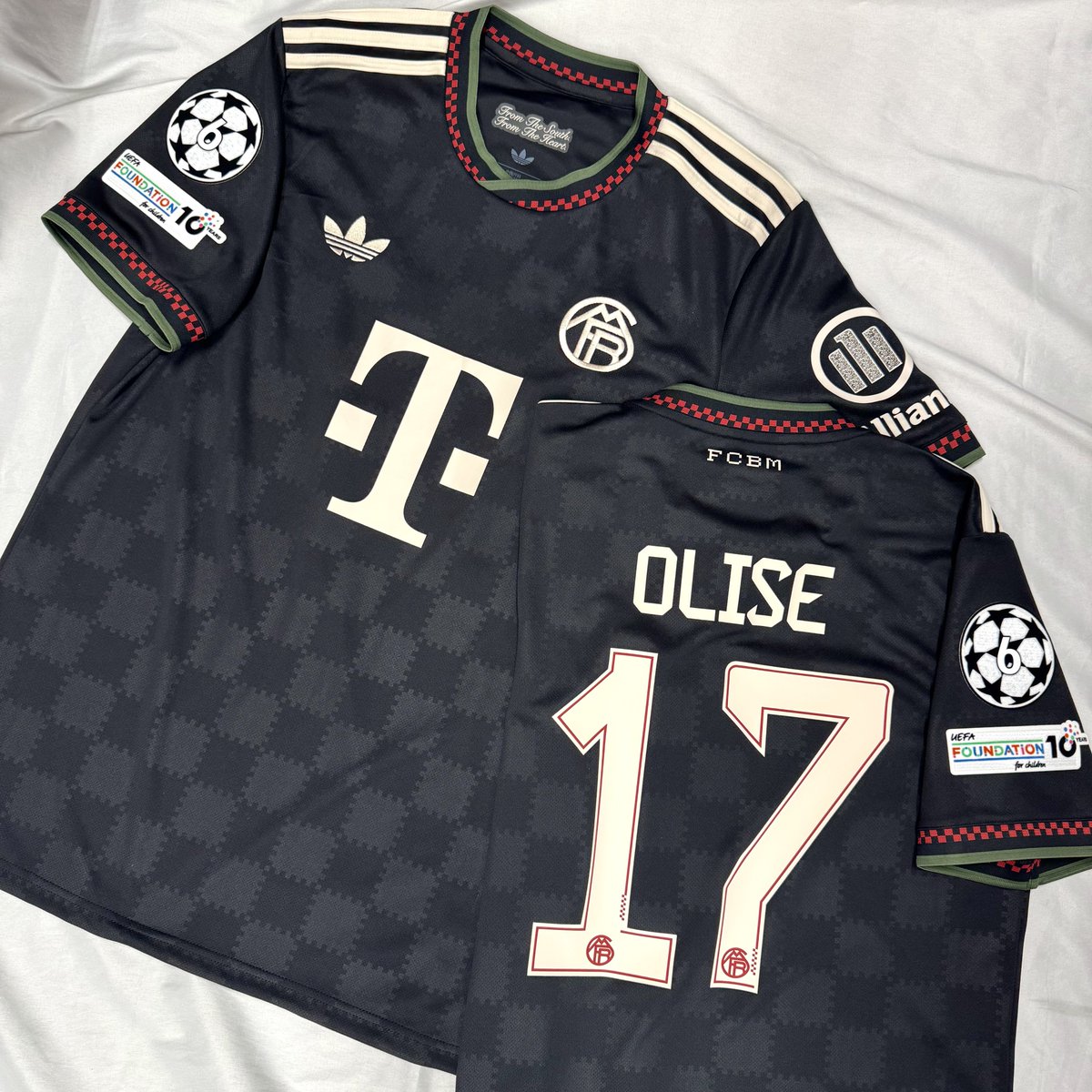 fcFA OPEN 11:00-18:00 🤎 #バイエルン 👕25-26 3RD ユニフォーム