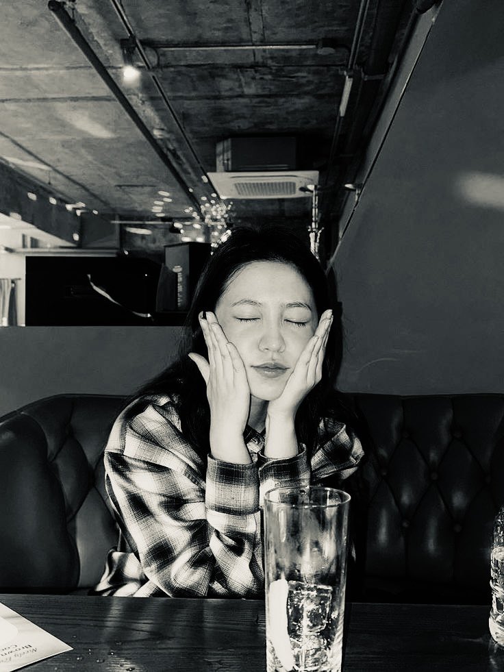 Ishyanin's tweet image. ️️
 ️️

  ️️

Savannah Divija, 1999. 
Pengen pelihara ikan, lo? 
    ️️
 ️️
 ️️
 ️️