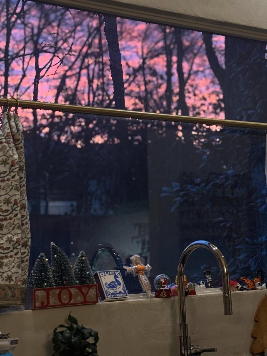 Kelsea Ballerini tweet media