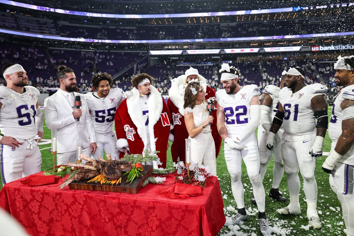 VikingsPR's tweet image. The Vikings recorded six takeaways and zero turnovers for the second time in team history and the first time since Week 8 of the 1975 season vs. Atlanta.