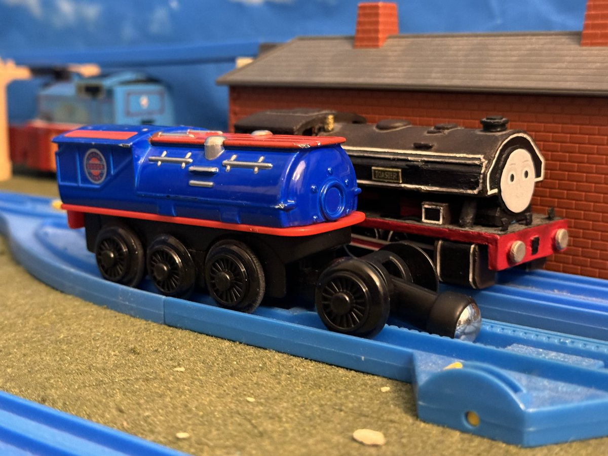TrainMania19's tweet image. Had no one to go out with so I brought booster 🔥