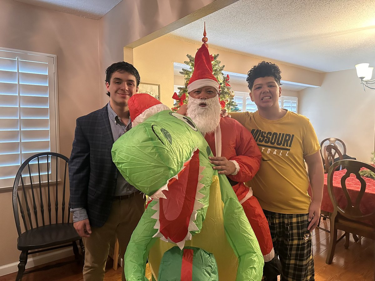 Tony Muyco II tweet media