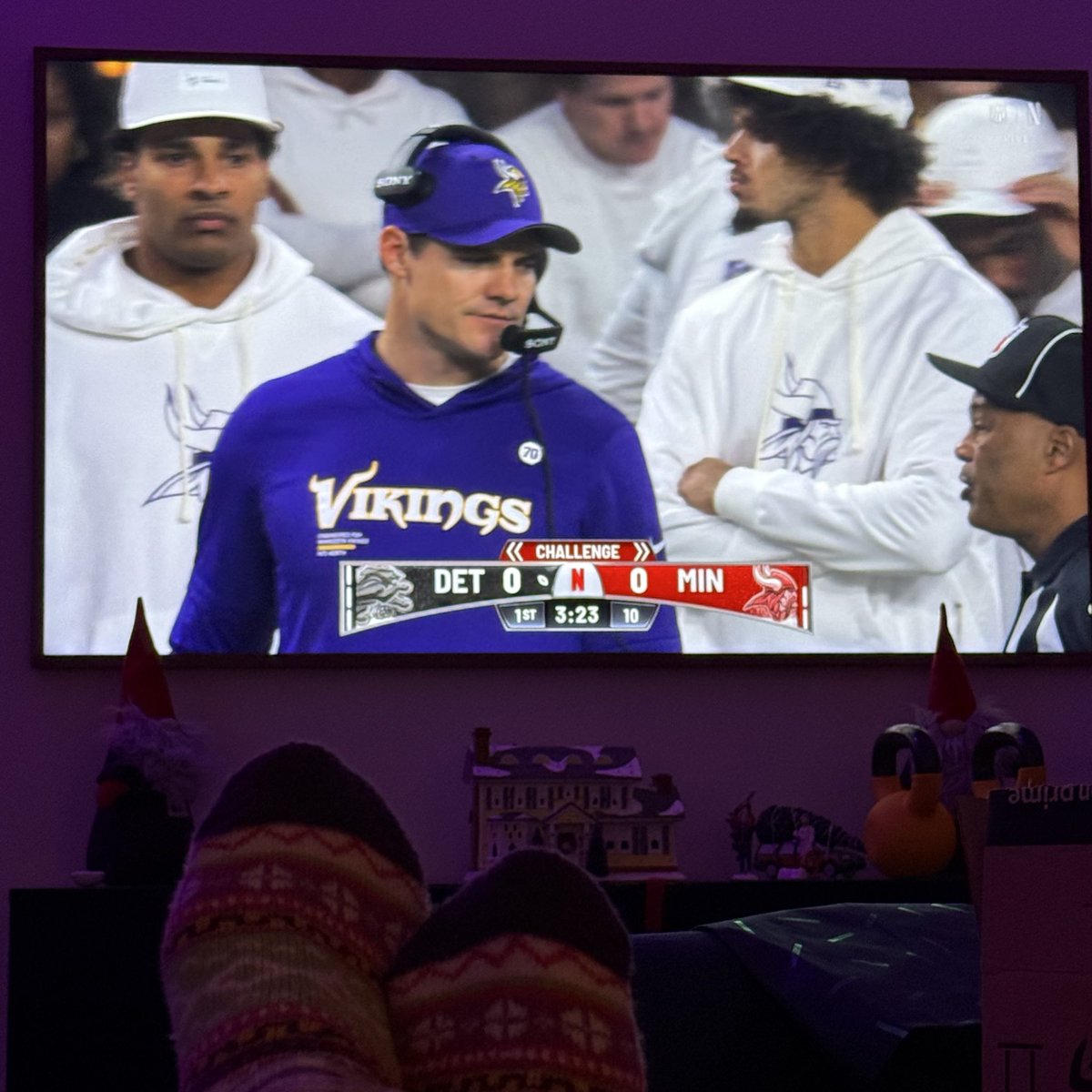 kirschty's tweet photo. 10:30 pm kickoff? No problem. Never miss a Purple game in Malmö, Sweden #Skol #NFLonNetflix https://t.co/cSANiBs4Gn