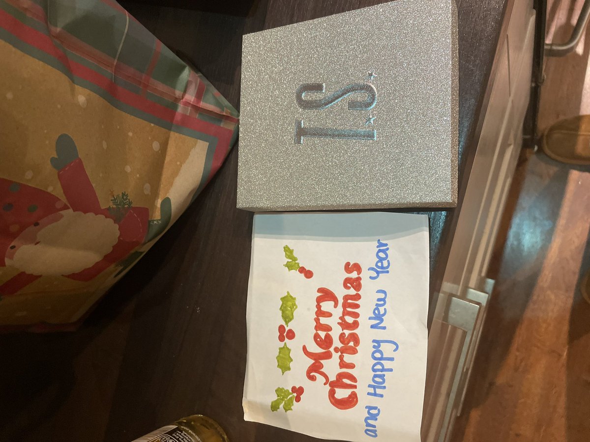 sorchaiscrying⸆⸉ | AMSTERDAM N4 tweet media