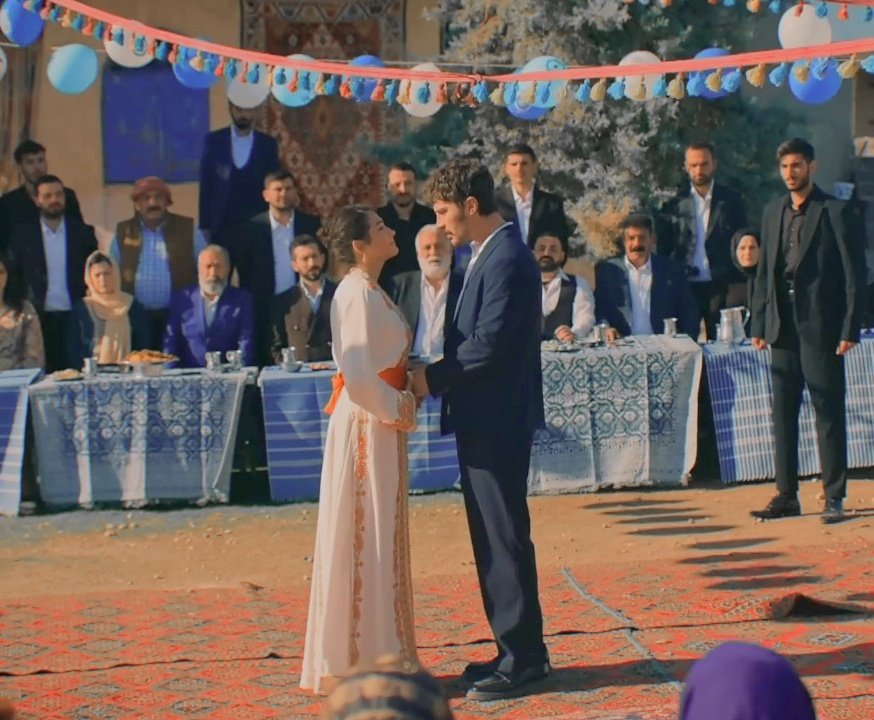 glintmoonn's tweet photo. herşeye rağmen çok güzelsiniz🤍
#sermel ~ #halefköklerinçağrısı https://t.co/7OmRnZcDKs