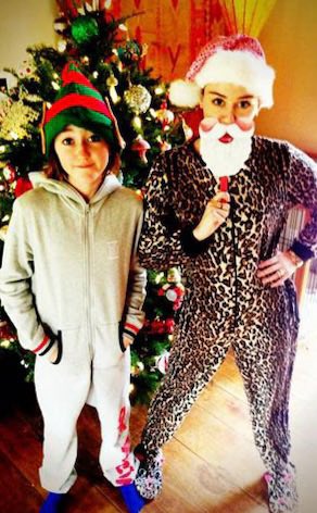 miley cyrus archive tweet media