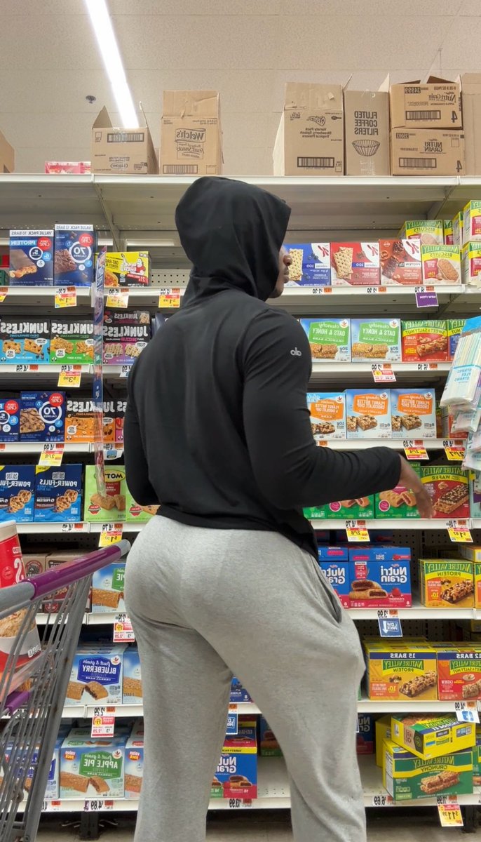 deonteiy's tweet image. literally pajamas