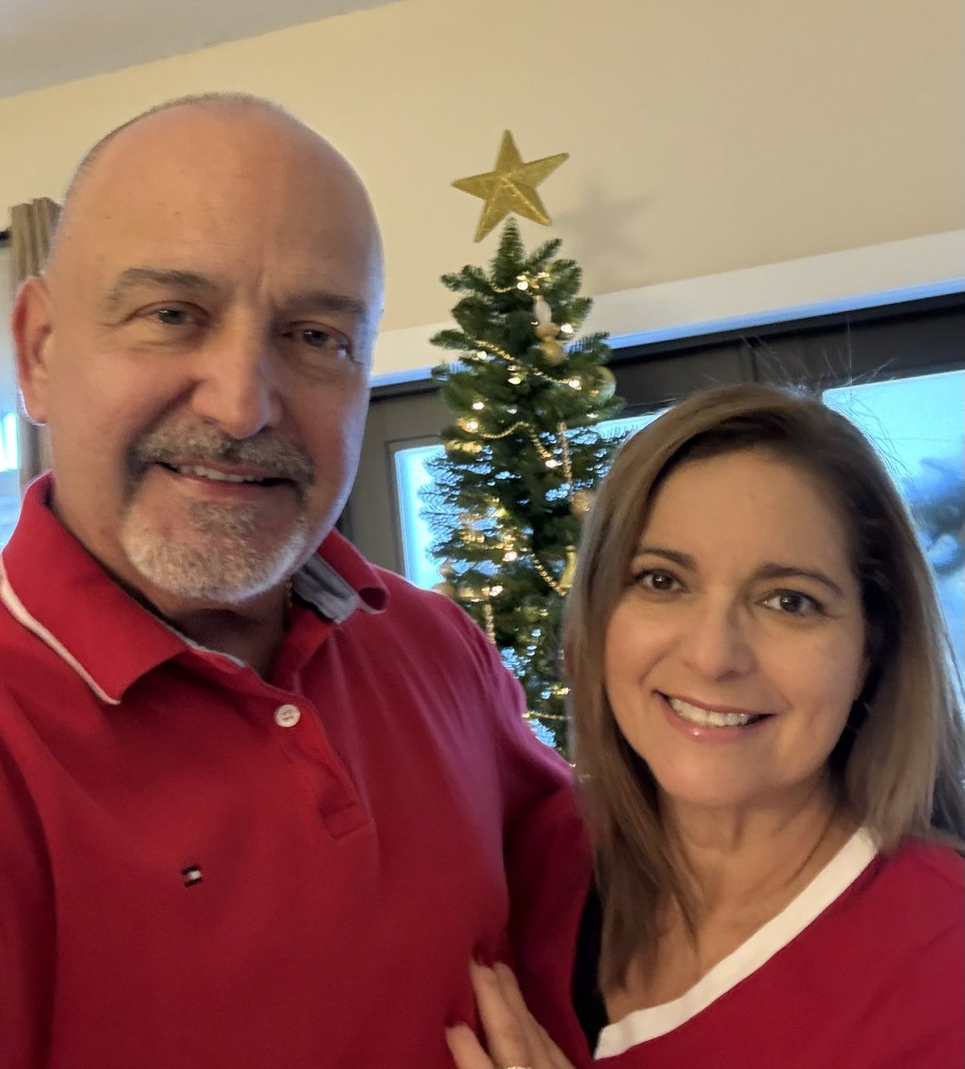 atavarestava's tweet image. FELIZ NAVIDAD