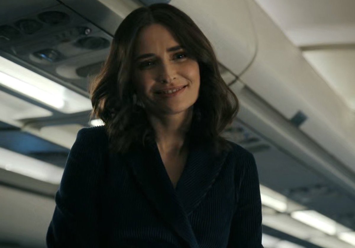 hellycult's tweet image. i love my morally dubious sexy manipulators that switch up so scarily when needed