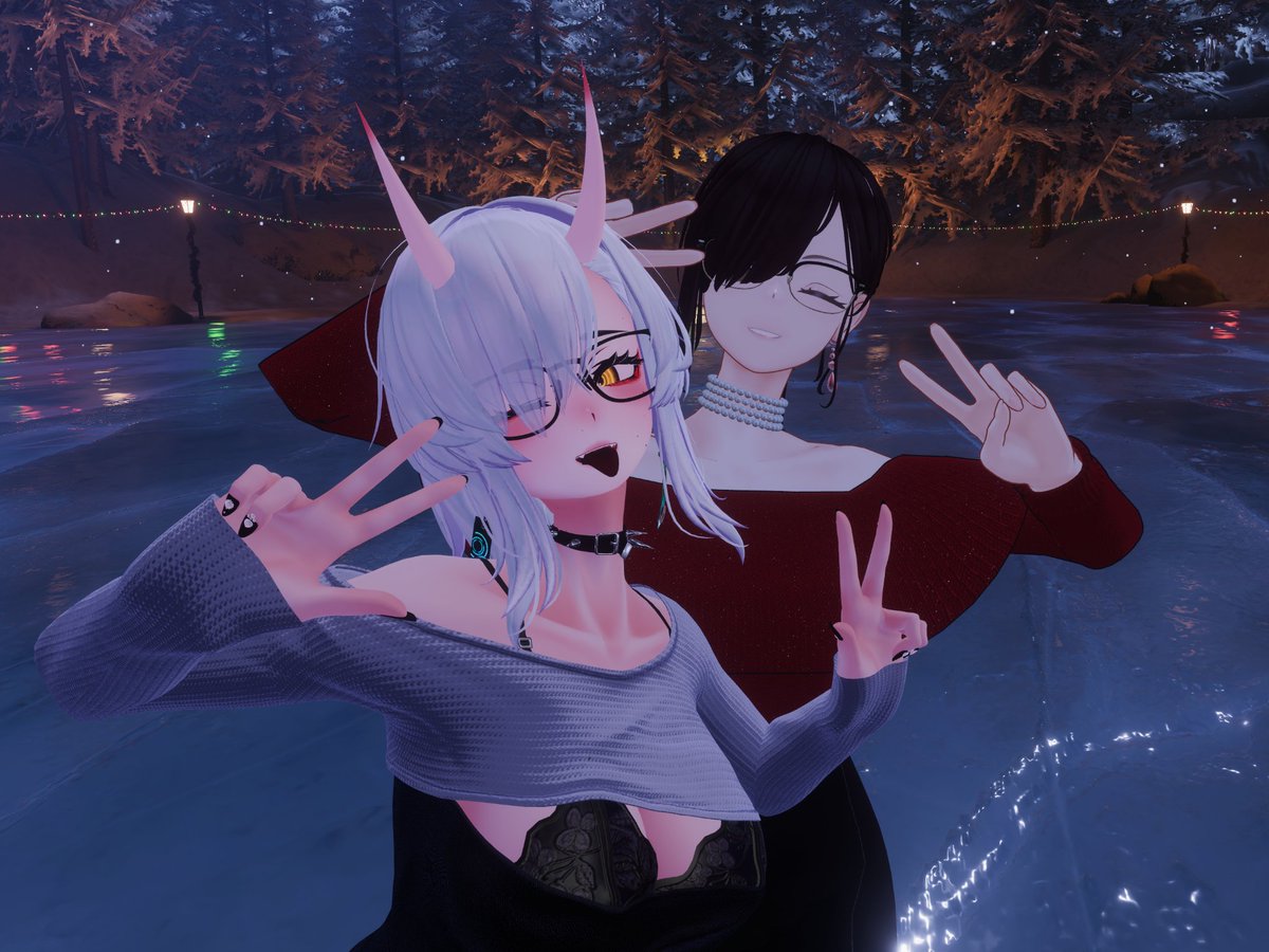 WyntrHeart40's tweet image. Oh! I forgot to post this! I had a lovely time hanging out with you the other night @Deathmtl 💖
(repost because I messed up the @ somehow...)