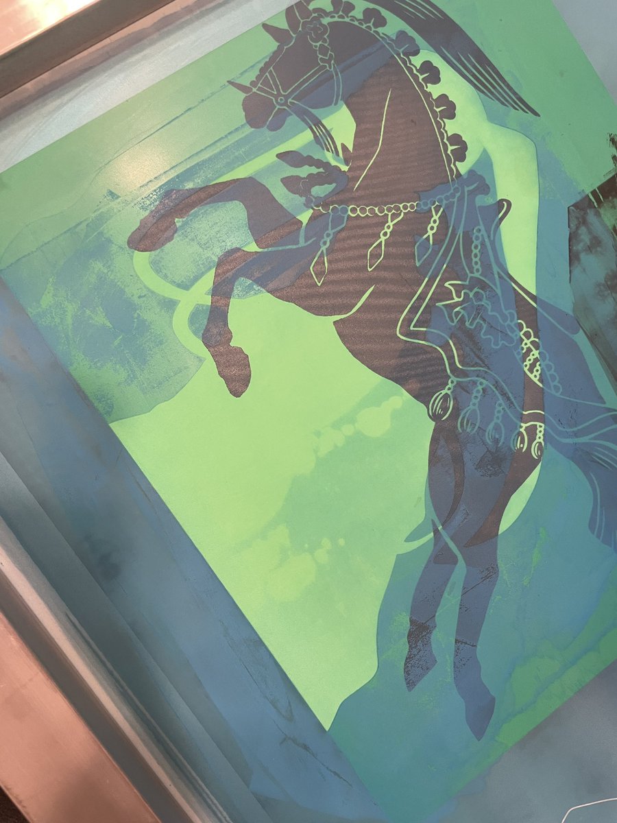 夜な夜なシルクスクリーン刷ってたけど、版画といえど、やっぱり1点物