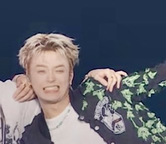 笑顔 リーダーの笑顔って本当に人を幸せにするよね☺️🩷 もちろんMAZZEL