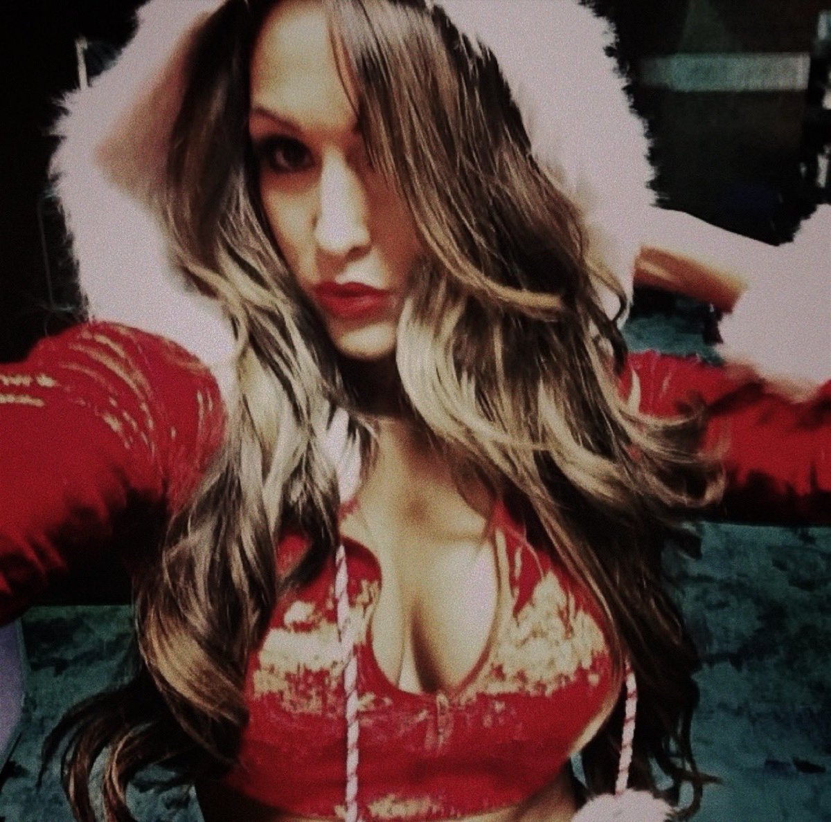 TasteOfFearless's tweet photo. merry MILFmas, from your favorite milf.❤️ https://t.co/eHRiKQx2SO