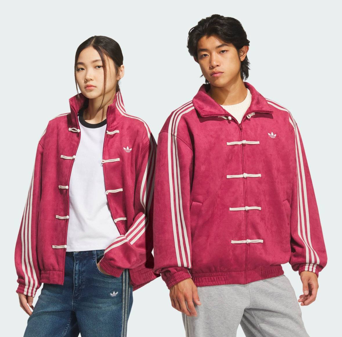 lio76071080's tweet photo. 台湾adidasがかわいい
親子で旧正月に着たい🧧 https://t.co/M0x06CppYt