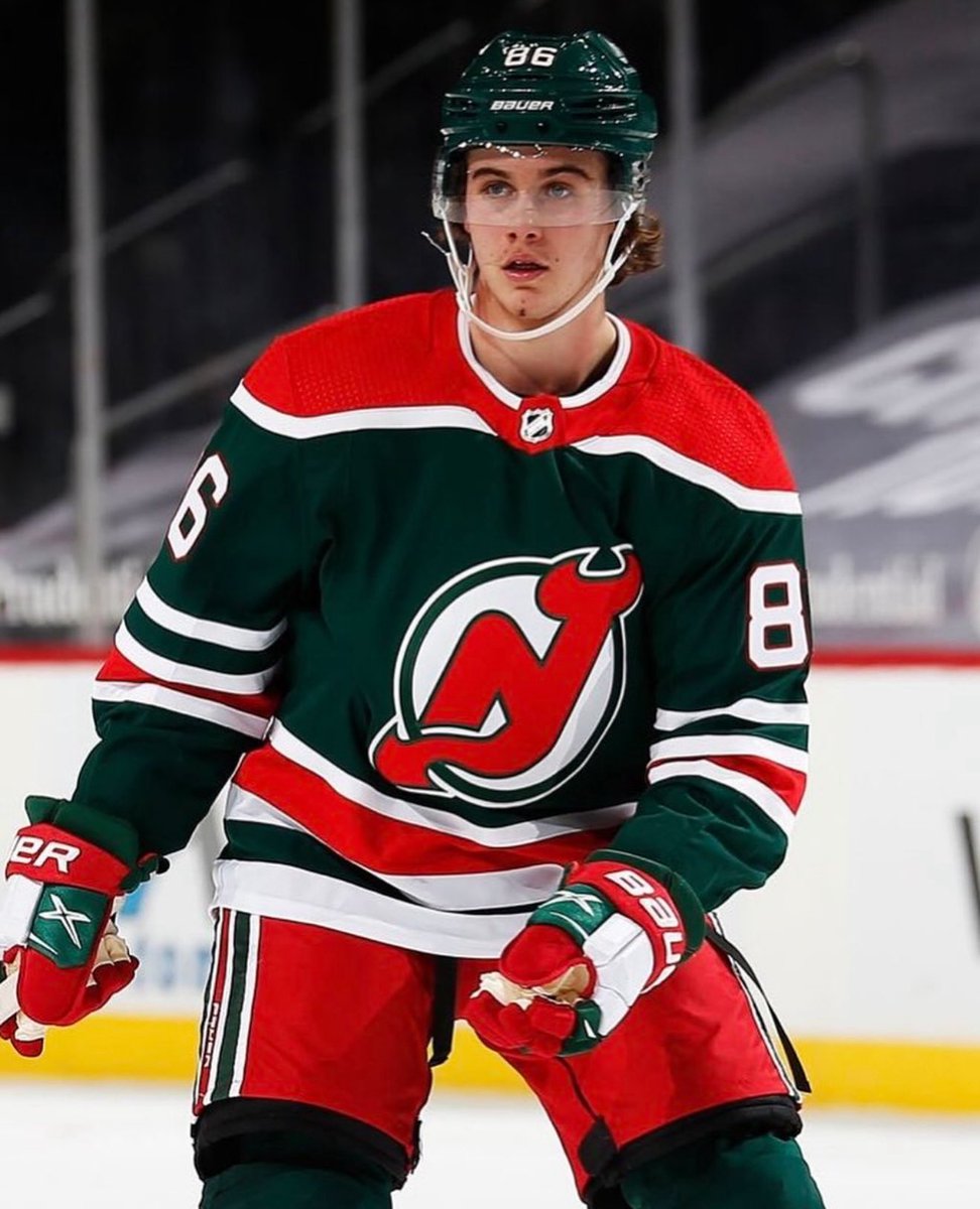 devilsfanatics's tweet photo. Petition for the Devils to bring back one of the jerseys for Christmas 🎄 https://t.co/ZspkSiYwLk