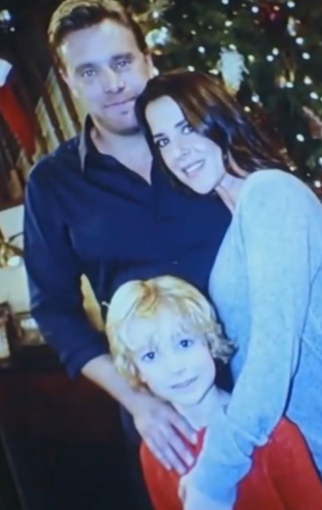 KimberlyAFarris's tweet image. #GH #DREAMGH #CHRISTMAS PHOTOS THROUGHOUT THE YEARS