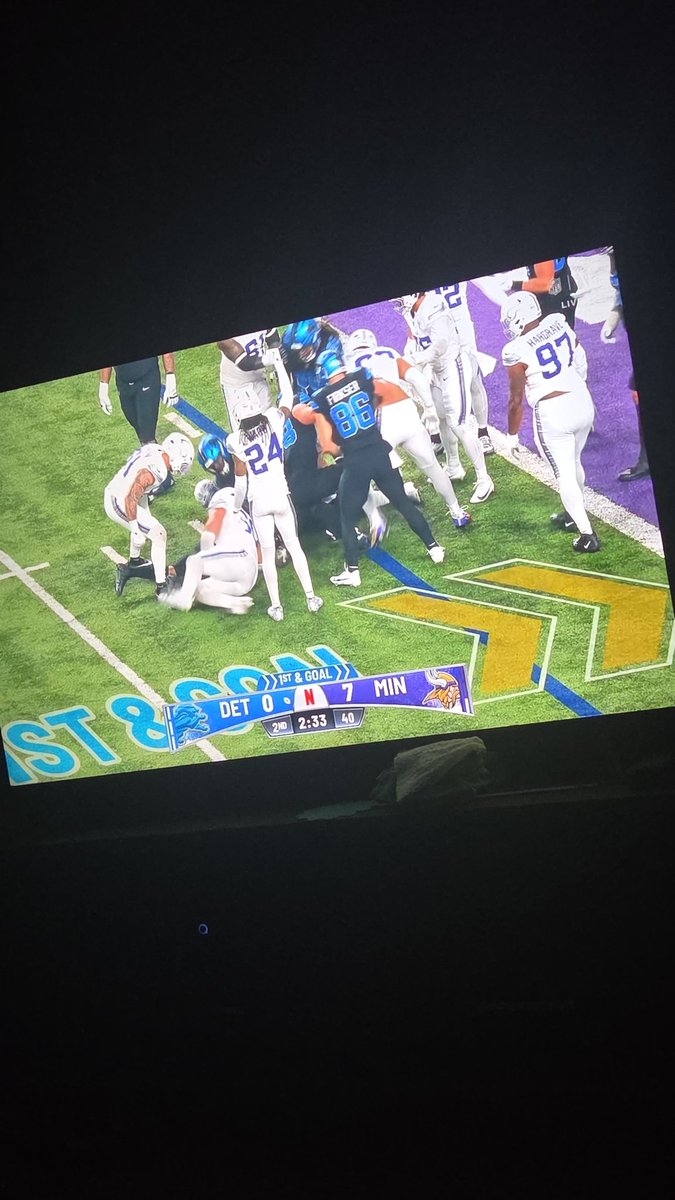 RealTim556's tweet image. Greetings and Merry Xmas from Germany 🇩🇪
#NFLonNetflix @NFLonNetflix