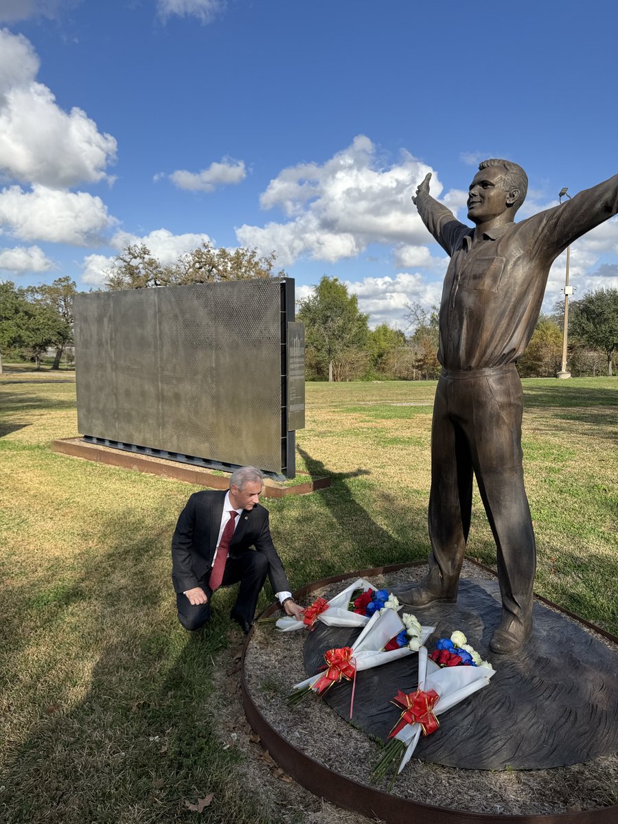 Consulate General of Russia in Houston tweet media