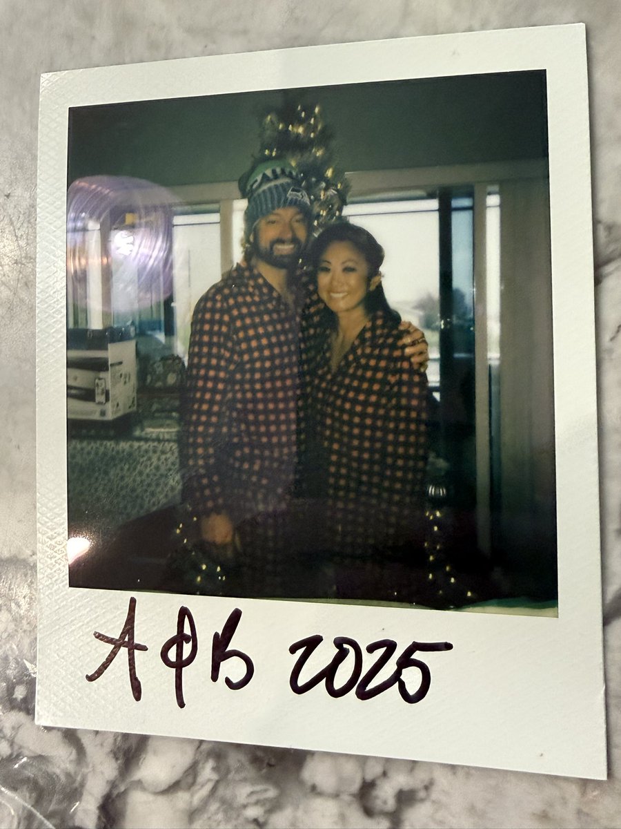 RealBohlson's tweet image. Merry Christmas 🎄2025