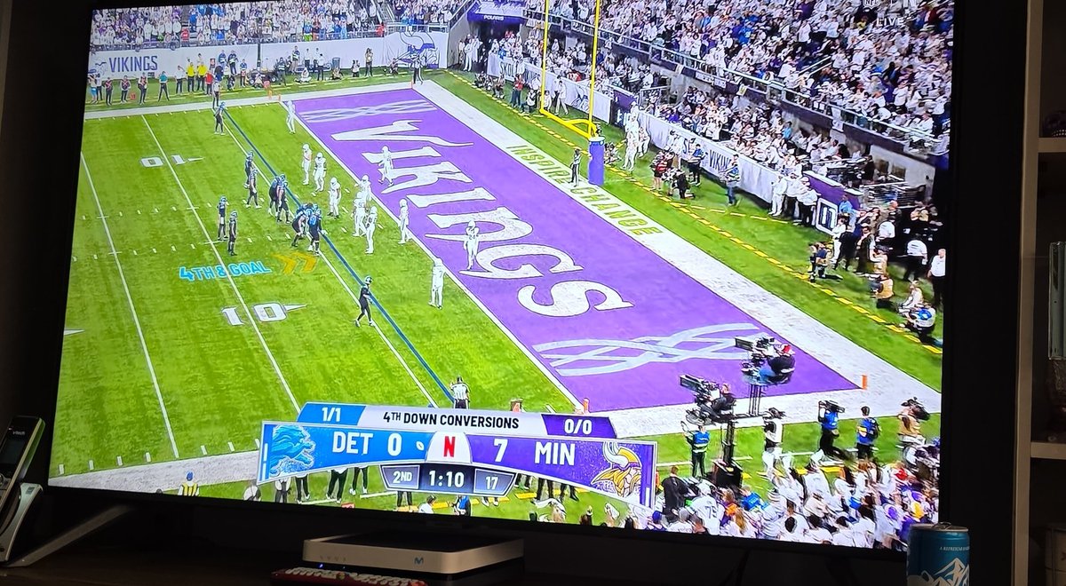 Saludos desde Medellín, Colombia
#NFLonNetflix
Un buen partido pero esperando SNF vamos #Niners
<a href="/quiquegaray/">Enrique Garay</a>