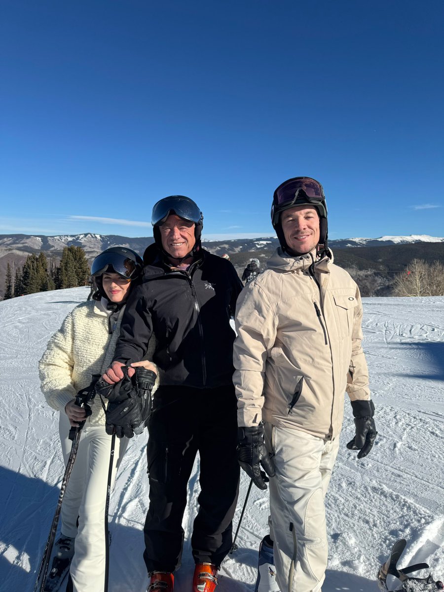 Robert F. Kennedy Jr tweet media