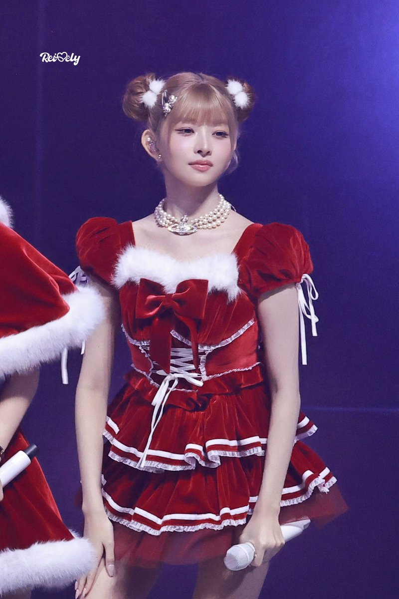 𝐑𝐞𝐢𝐯𝐞𝐥𝐲 tweet media