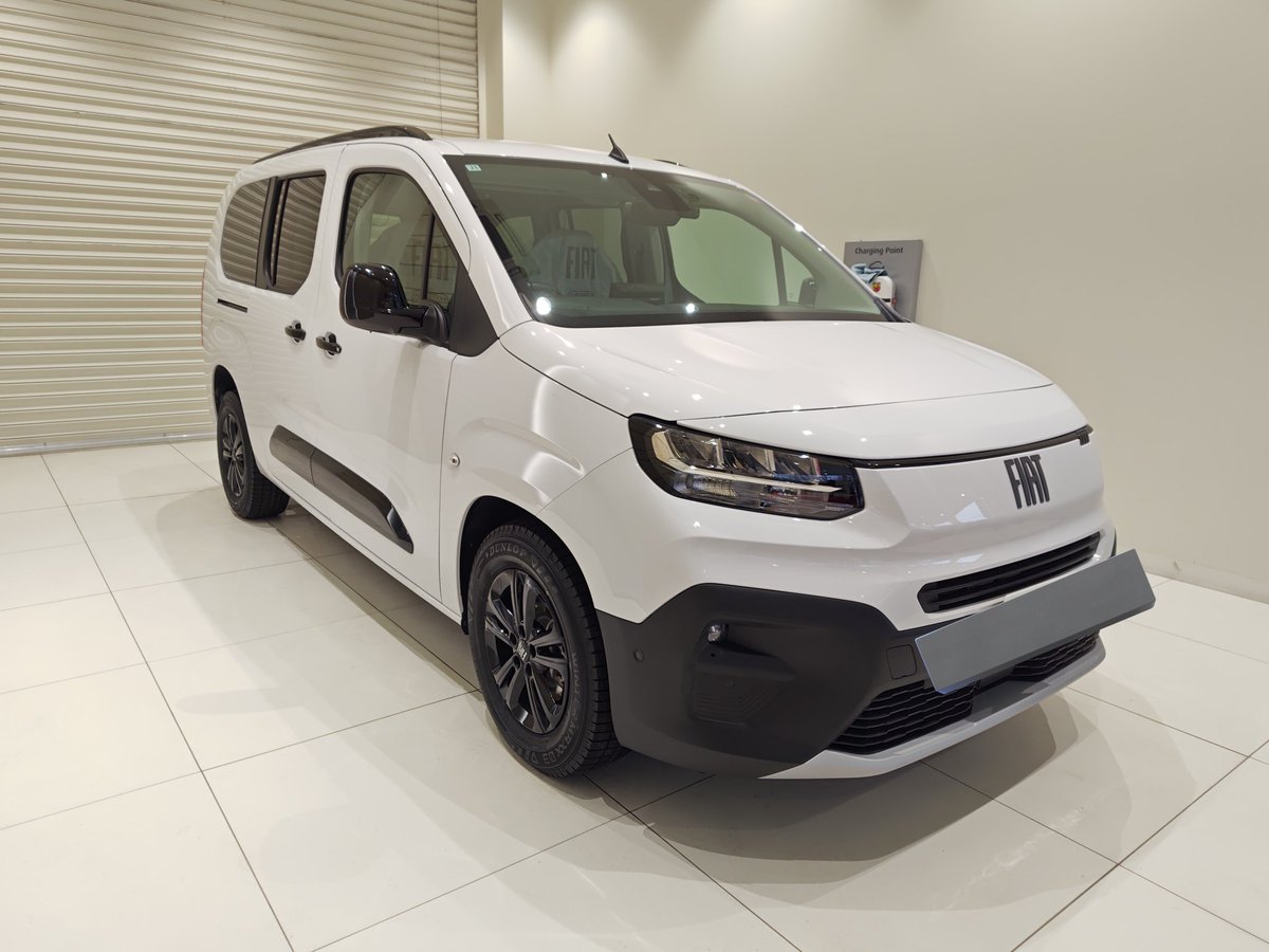 納車しました✨️
フィアットのドブロマキシ🚙
燃費が良くとても乗りやすいです❗️❗️
#FIAT
#ドブロ
#NEW DOBLÒ MAXI