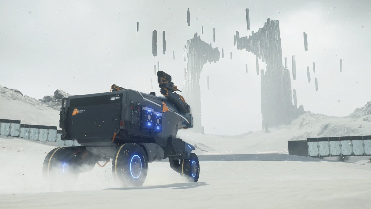 納まる気がしないけど形上の仕事納めに行くサム