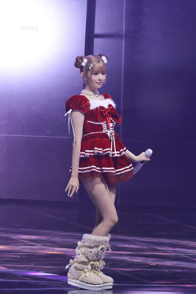 𝐑𝐞𝐢𝐯𝐞𝐥𝐲 tweet media