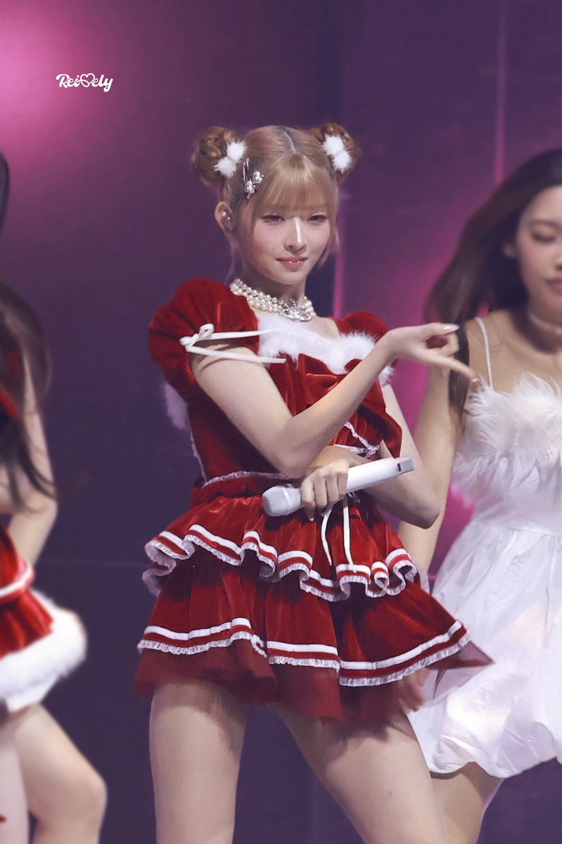 𝐑𝐞𝐢𝐯𝐞𝐥𝐲 tweet media