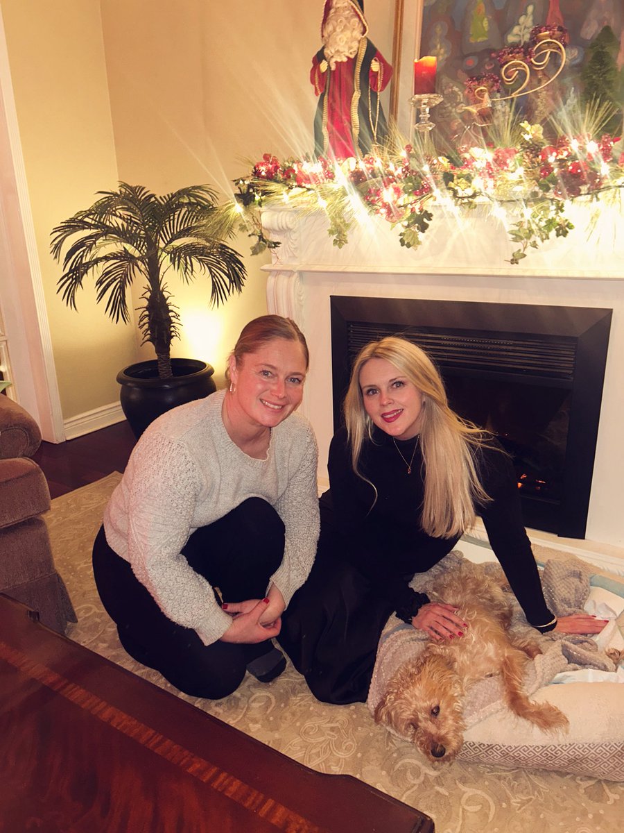 Christmas at the Earles with our old little boy 🐶