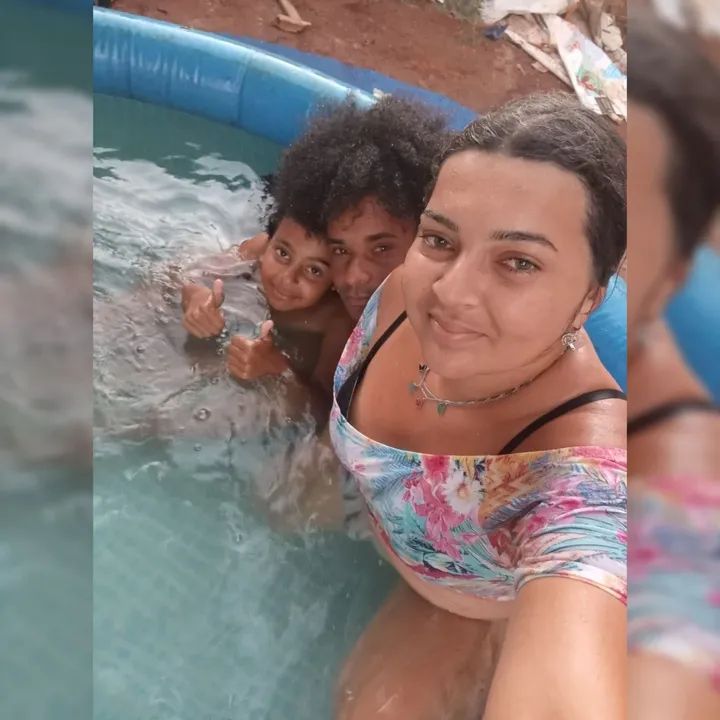 FernandaStylles's tweet photo. Meu maior tesouro 😍🪙foi e é sempre será minha 😍❤️ família 😍❤️👩‍❤️‍👨👯! Podemos não ser perfeitos , mas eu os amo ❤️com todo o meu coração ❤️ https://t.co/6EYFlS292R