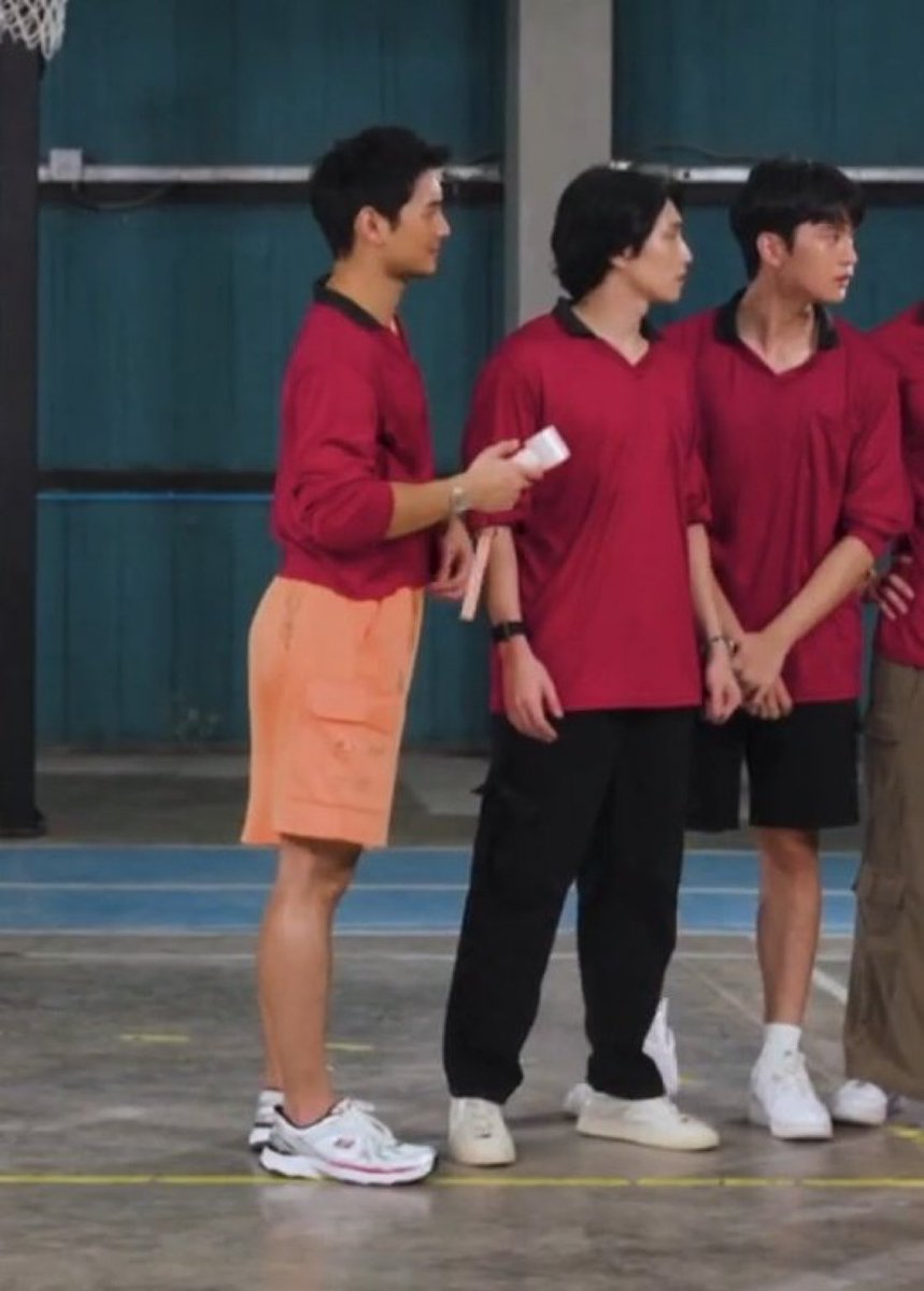 tmkdanik's tweet image. อาโปเหมือนฟีลแบบ อย่าปล่อยโปไว้กับเสื้อและกรรไกร 55555 ชีน้องจับตัดให้เป็นครอปพอดีตัวหมด ลูกเอ้ยยนย