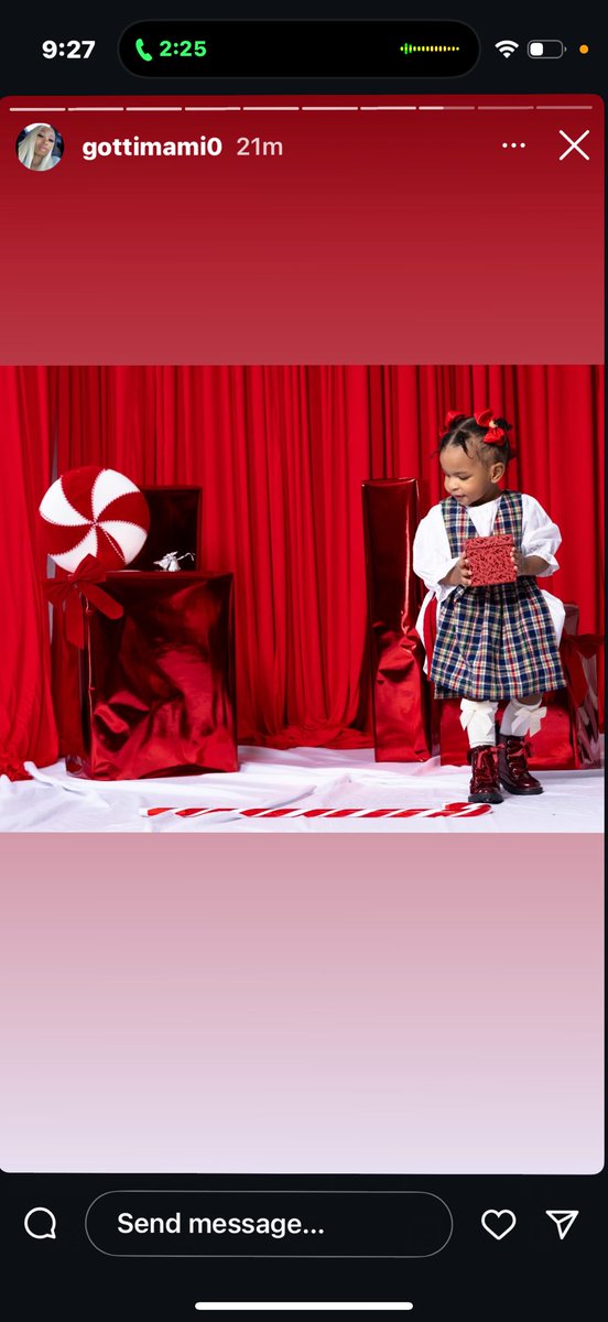 DechanteW's tweet photo. Granna 2025 Christmas https://t.co/Hd3FfSa3r2
