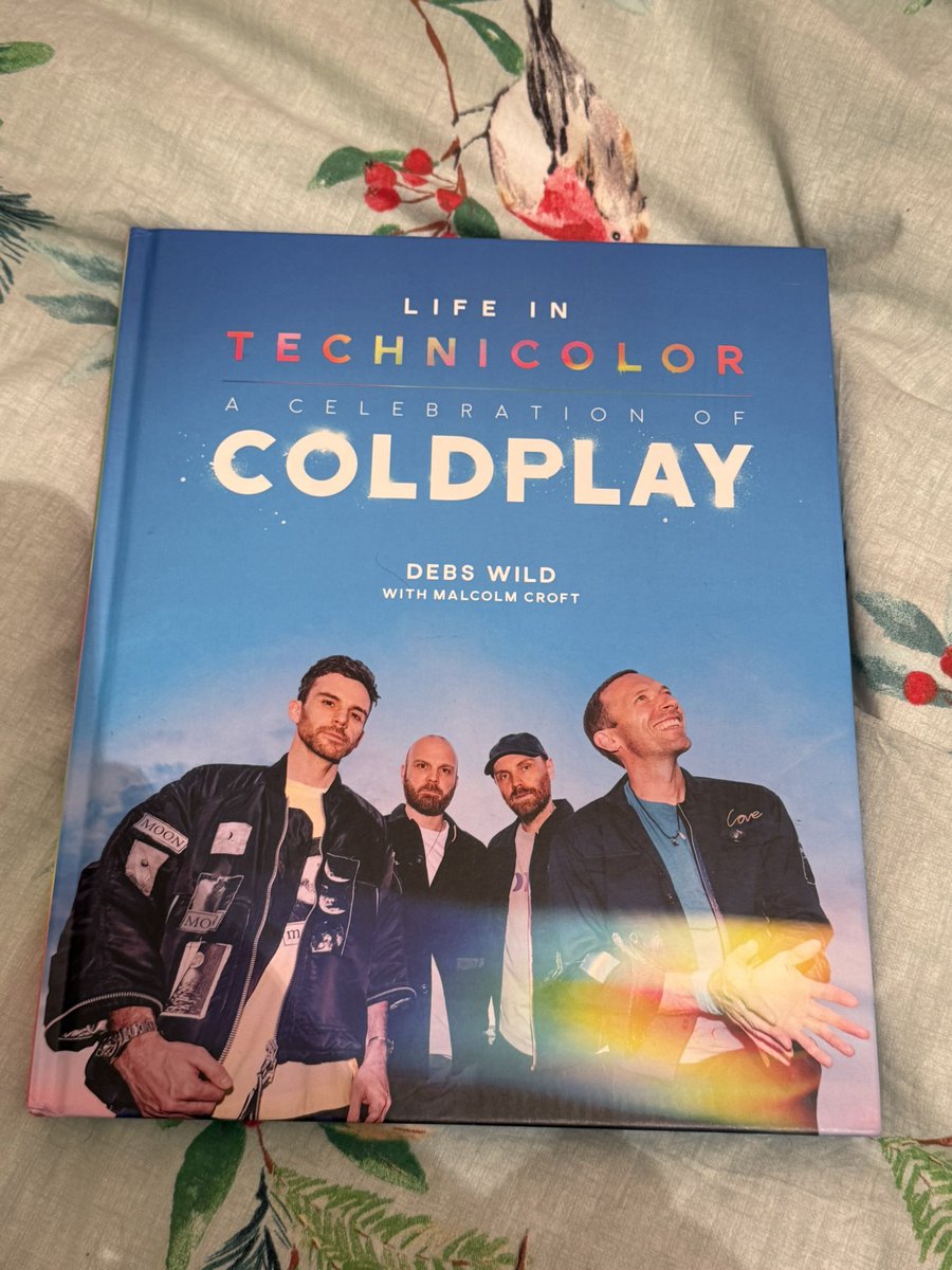 viaa 💫 tweet media