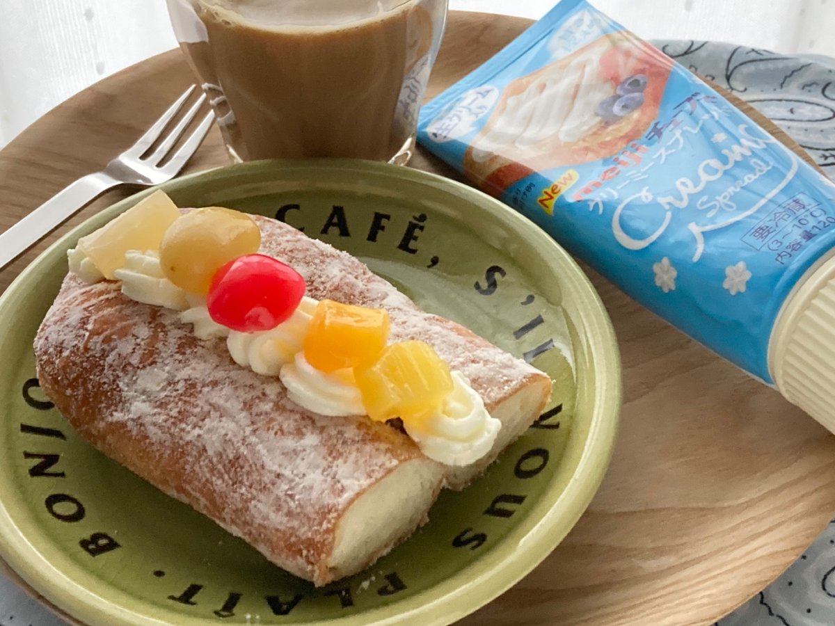 mishua♡ おまとめ ドーナツ、スフレ 日糧製パン 絹艶ドーナツ 味変トッピングしてみた♫ 明治「チューブで