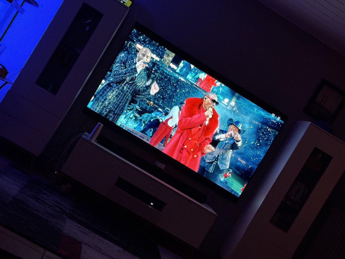 KarstenStark's tweet photo. Watching from Rottorf, Germany Merry Christmas to everyone Go Lions  #NFLonNetflix https://t.co/JzsP3fdF1K
