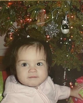 RodrigoPopBase's tweet image. Olivia Rodrigo on Christmas over the years.